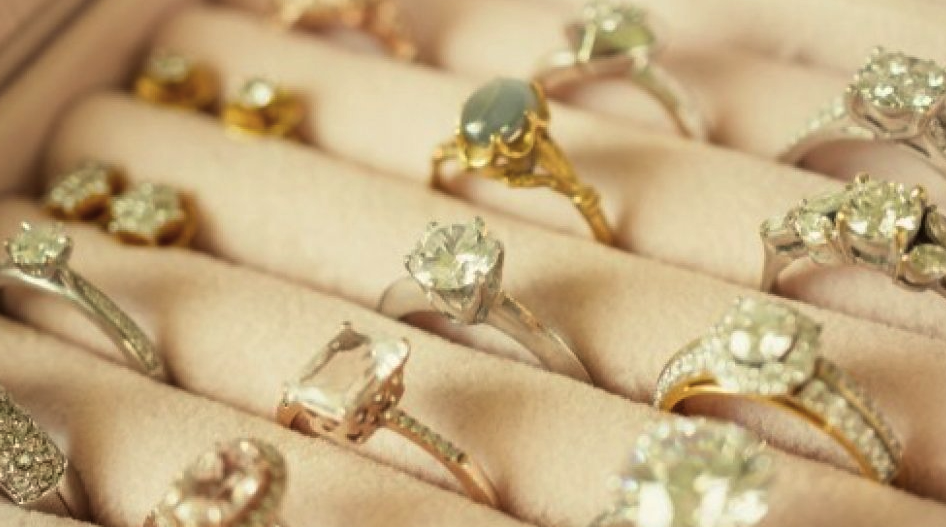 Jual Beli Emas di Raja Emas Indonesia